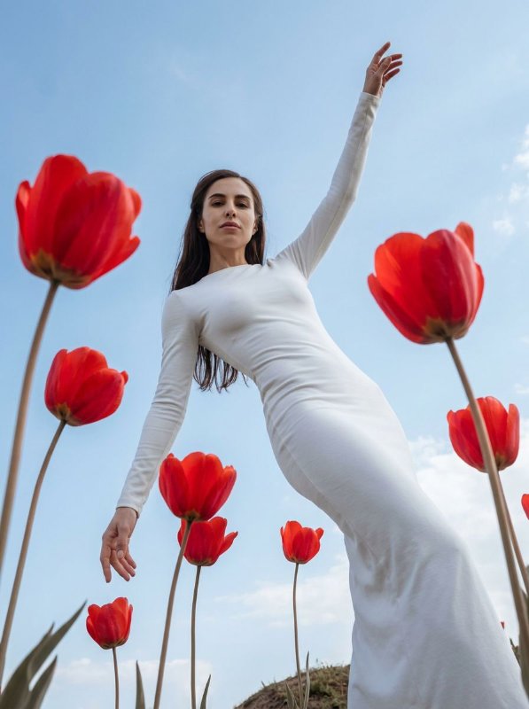 Весна и тюльпаны